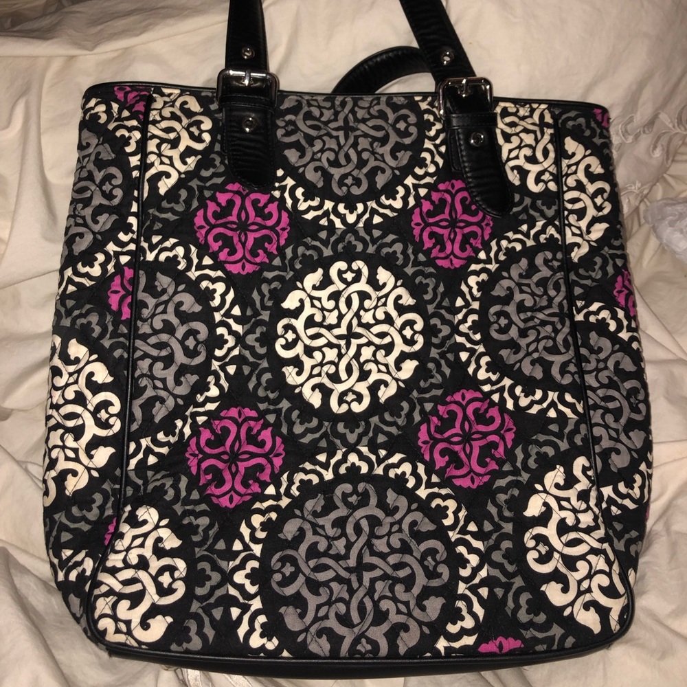 Vera Bradley Canterbury magenta tote bag